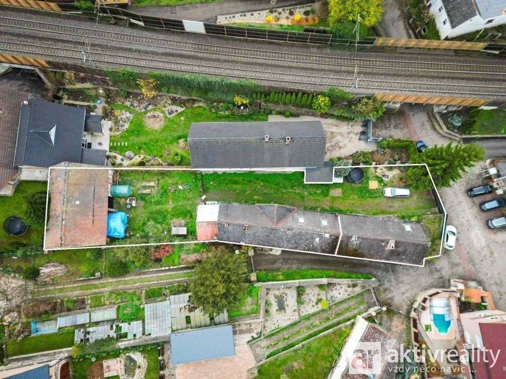 Rodinný dům · 250 m² · Mírové náměstí, Dolní Zálezly - 4