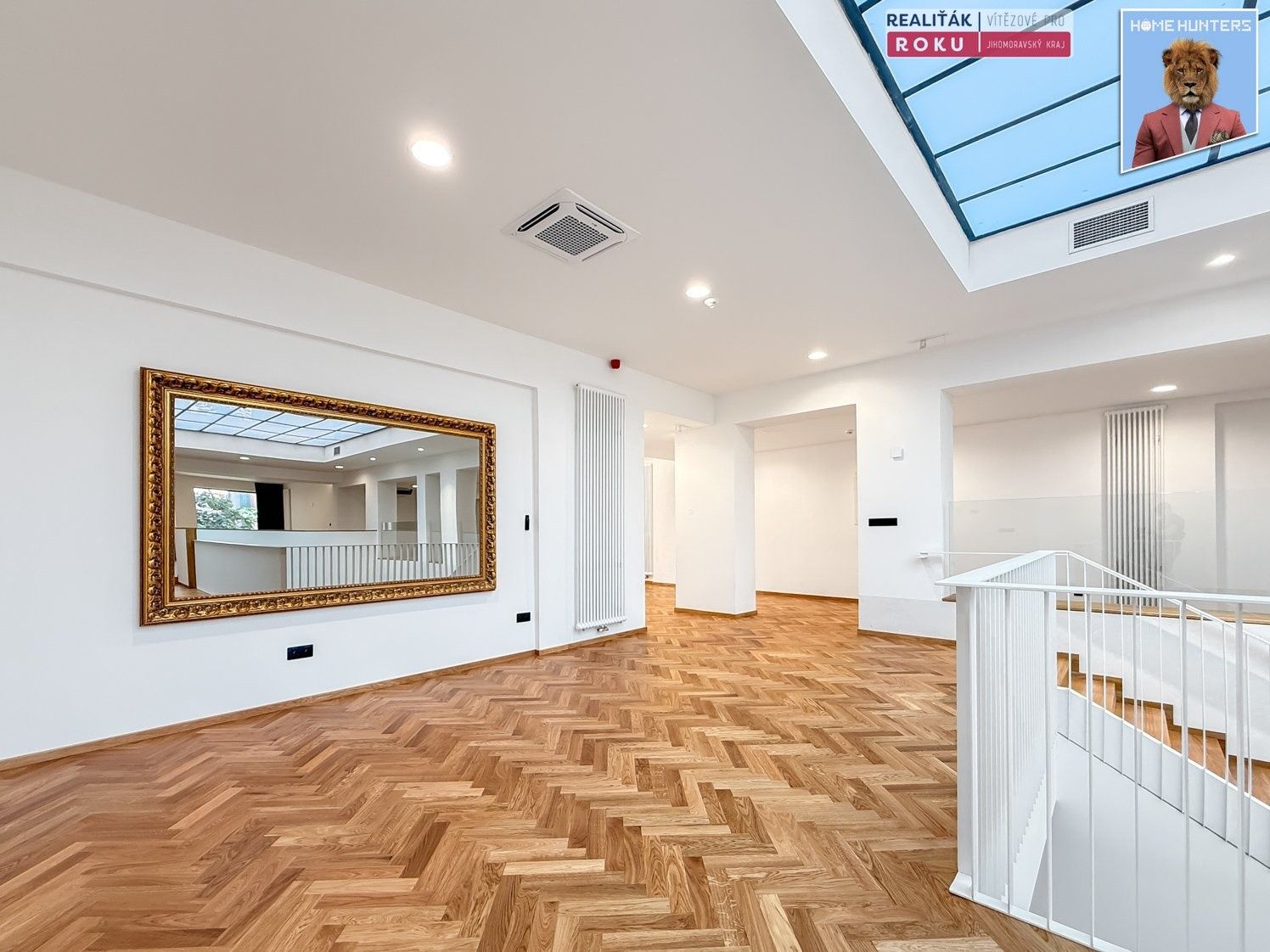 Pronájem obchodní prostory - Běhounská, Brno, 325 m²