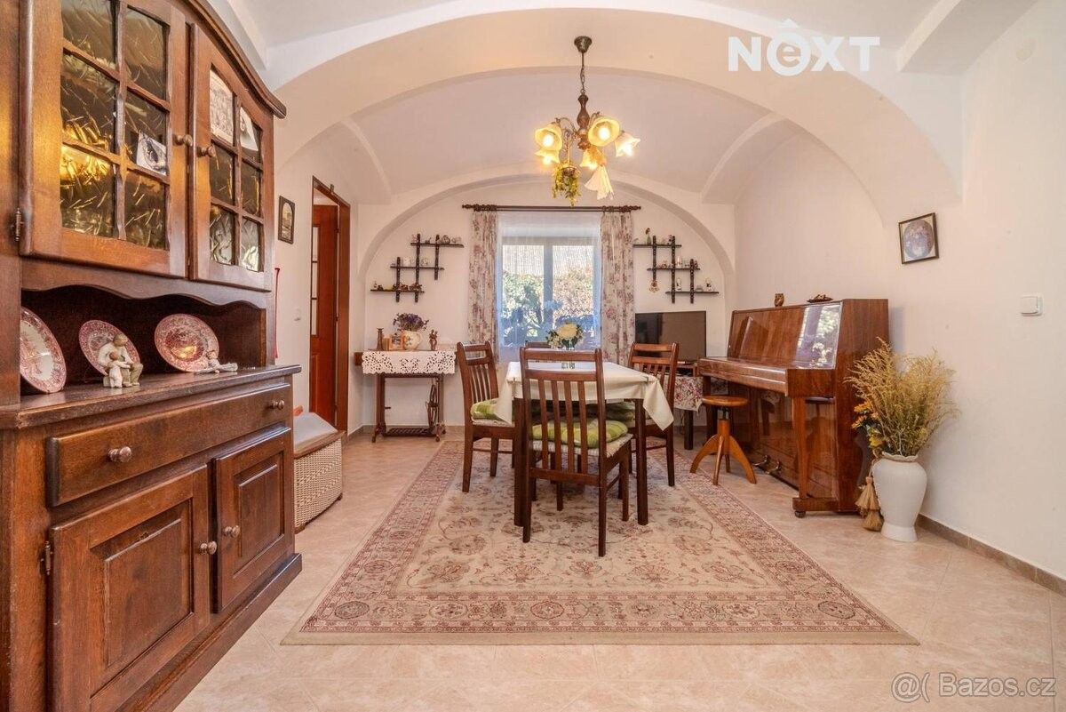 Prodej rodinný dům - Jindřichův Hradec, 377 01