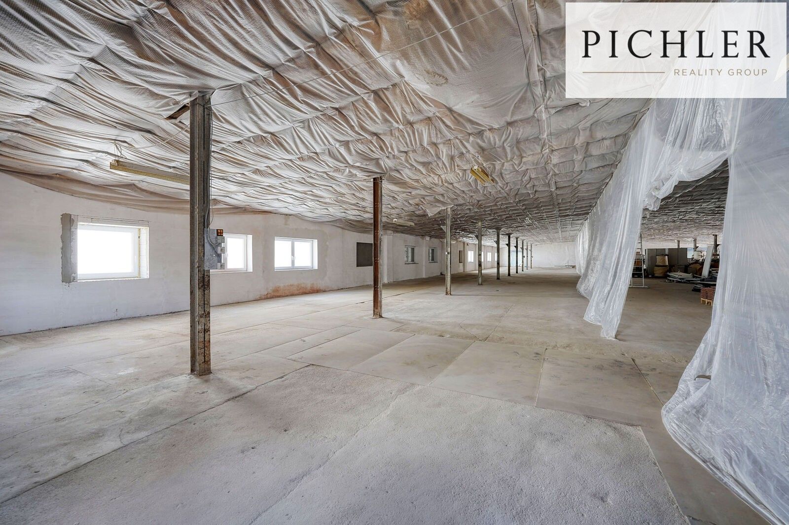 Pronájem výrobní prostory - Horní Bříza, 1 m²