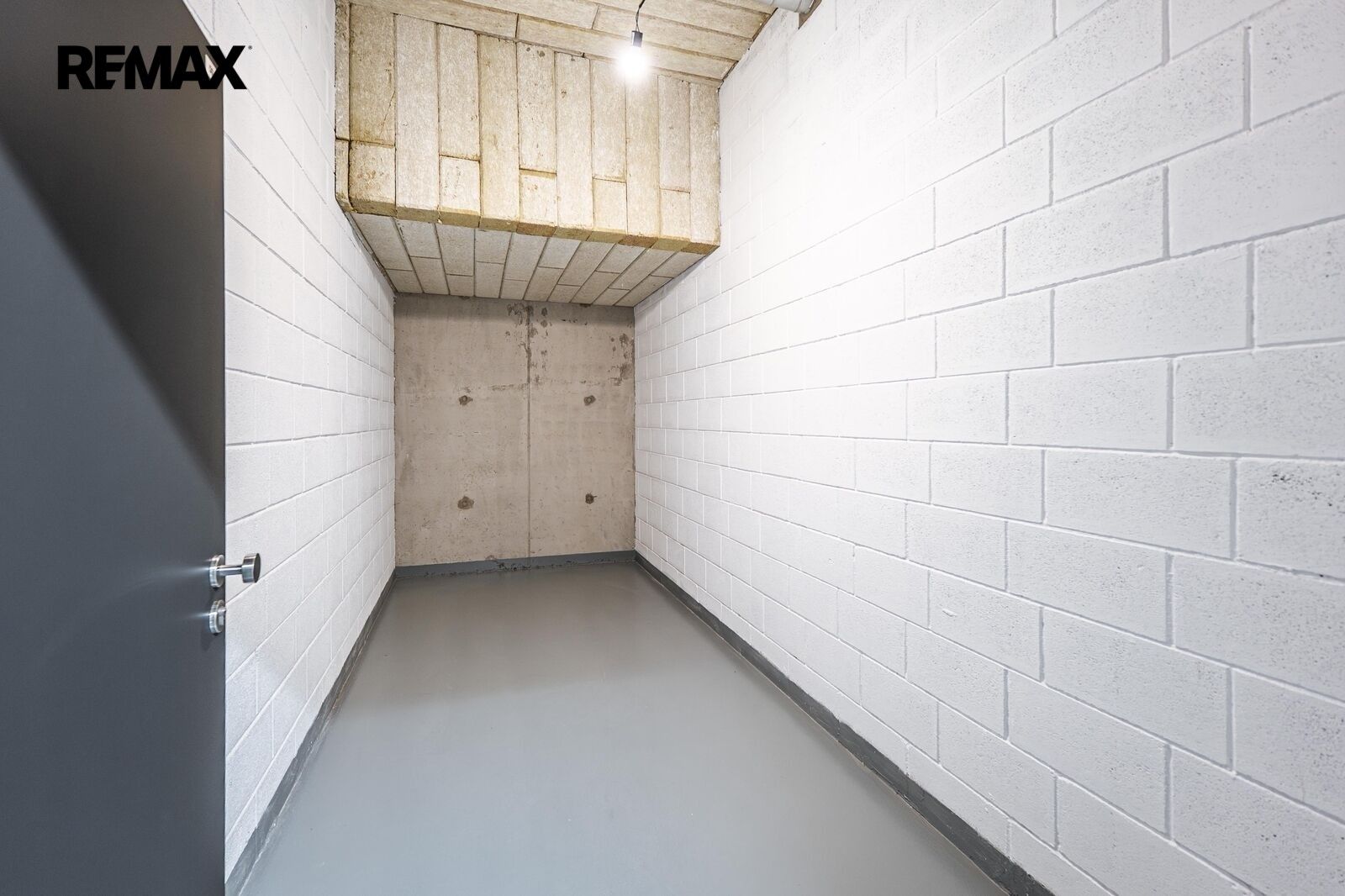 Obchodní prostory, Dostalové 1312, Praha Hlubočepy, 34 m² - 1