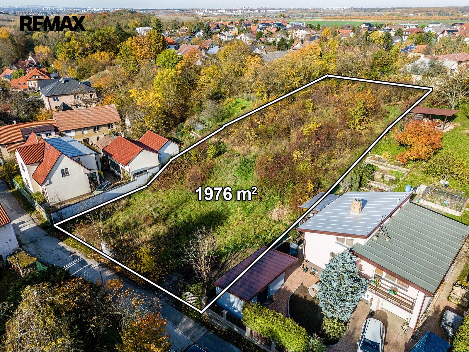 Pozemek pro bydlení, 1 976 m²