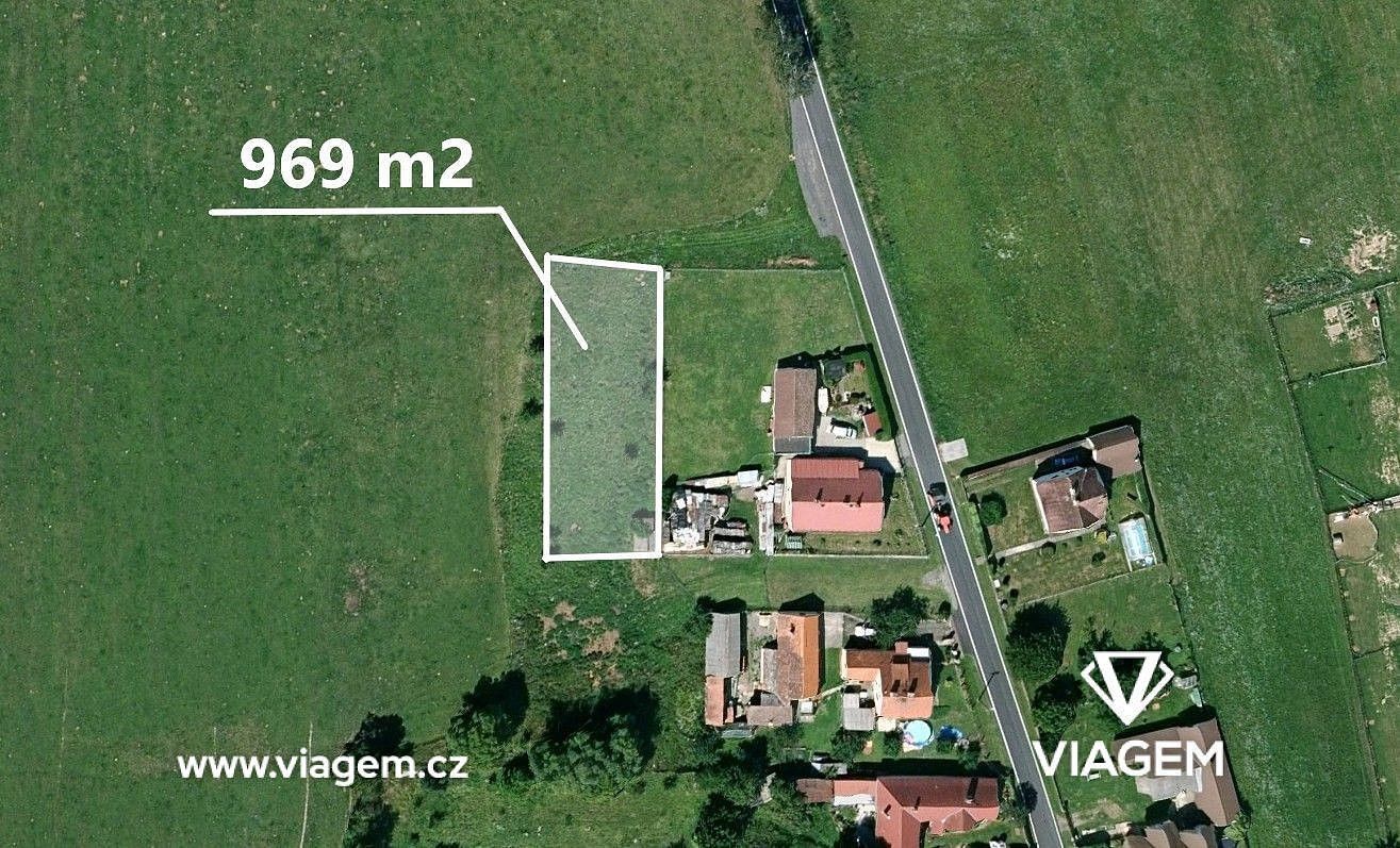 Pozemek pro bydlení, 969 m²