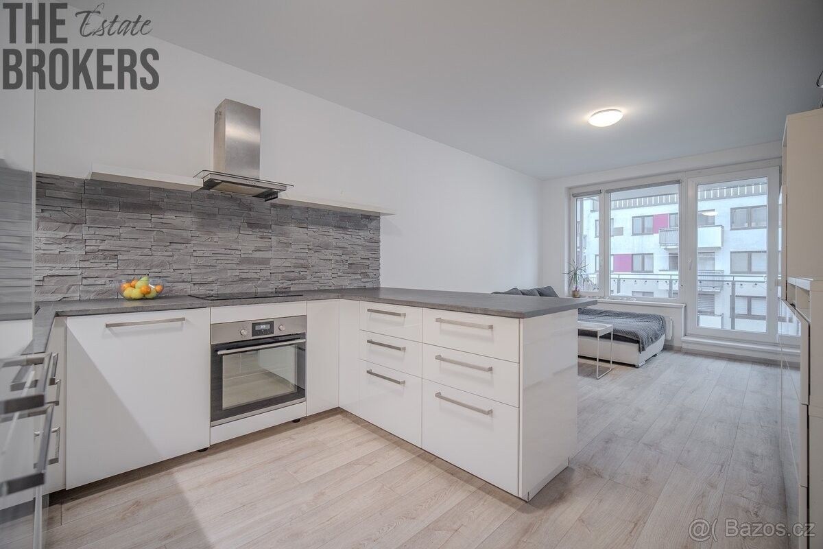 Byty, 111 01, Praha 10