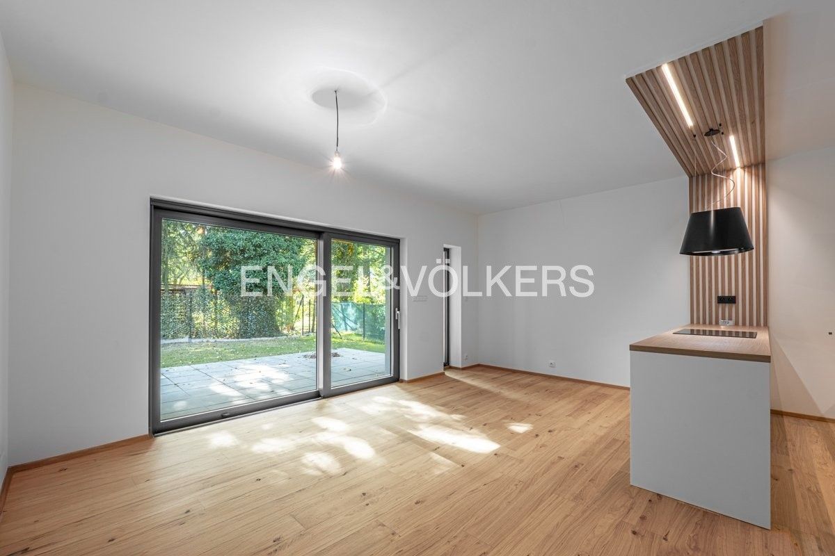 Vily, U trativodu, Praha, 146 m²