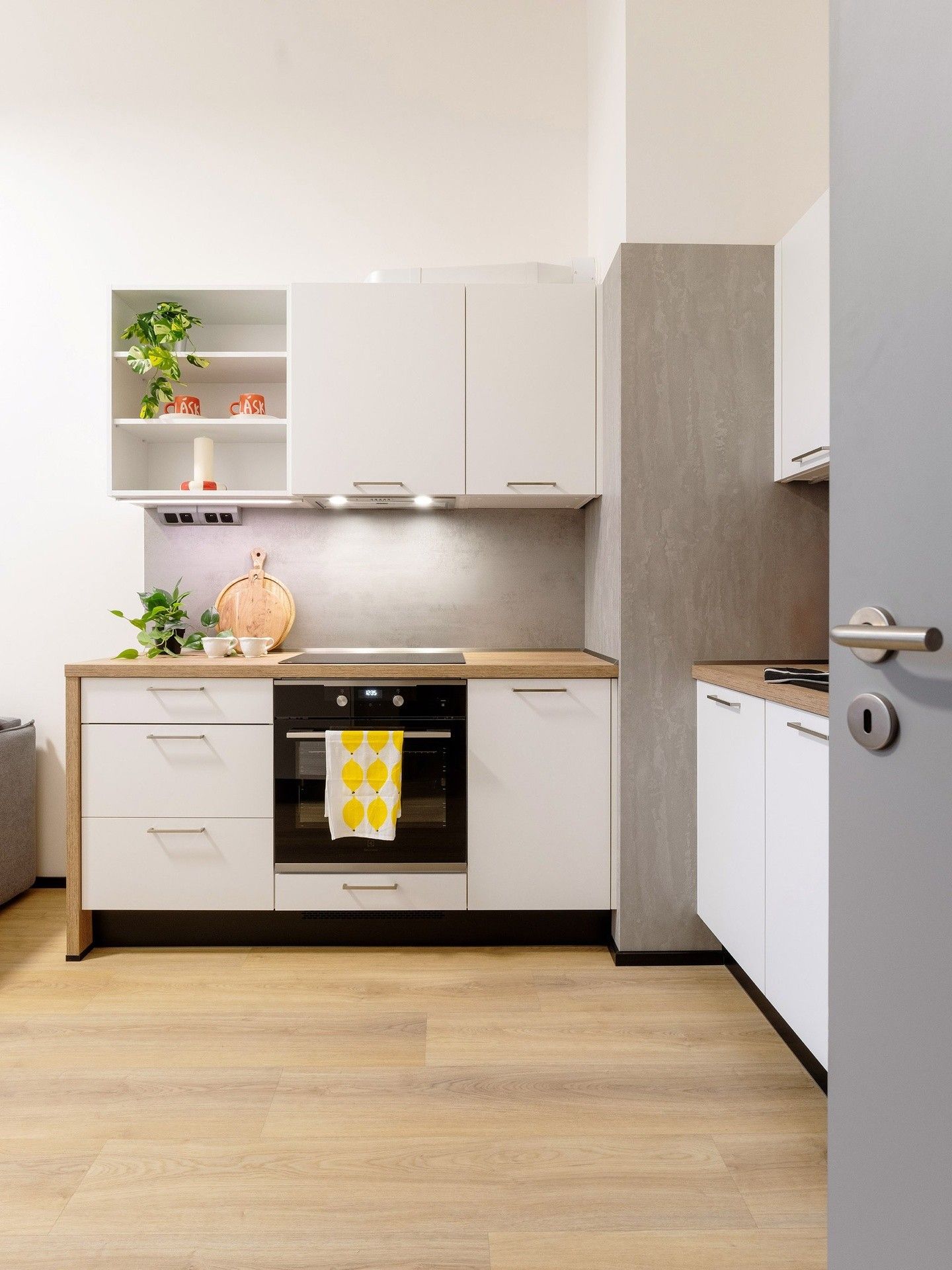 Pronájem byt 2+kk - Poděbradská, Praha, 50 m²