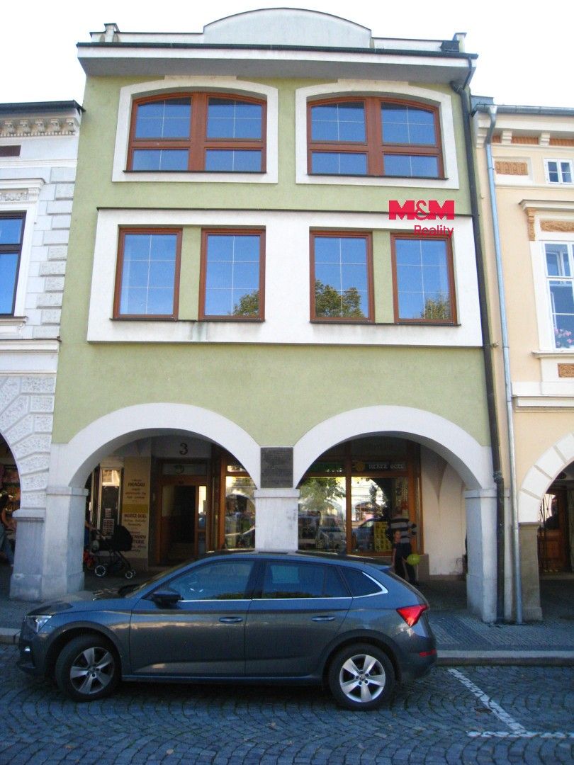 Obchodní prostory, nám. Míru, Frenštát pod Radhoštěm, 900 m² - 1