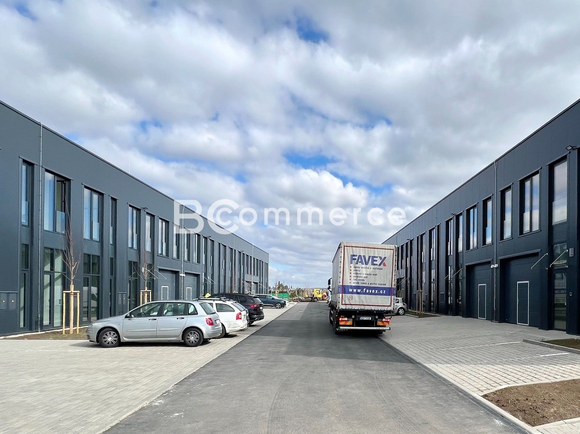 Pronájem sklad - Modřická, Moravany, 400 m²