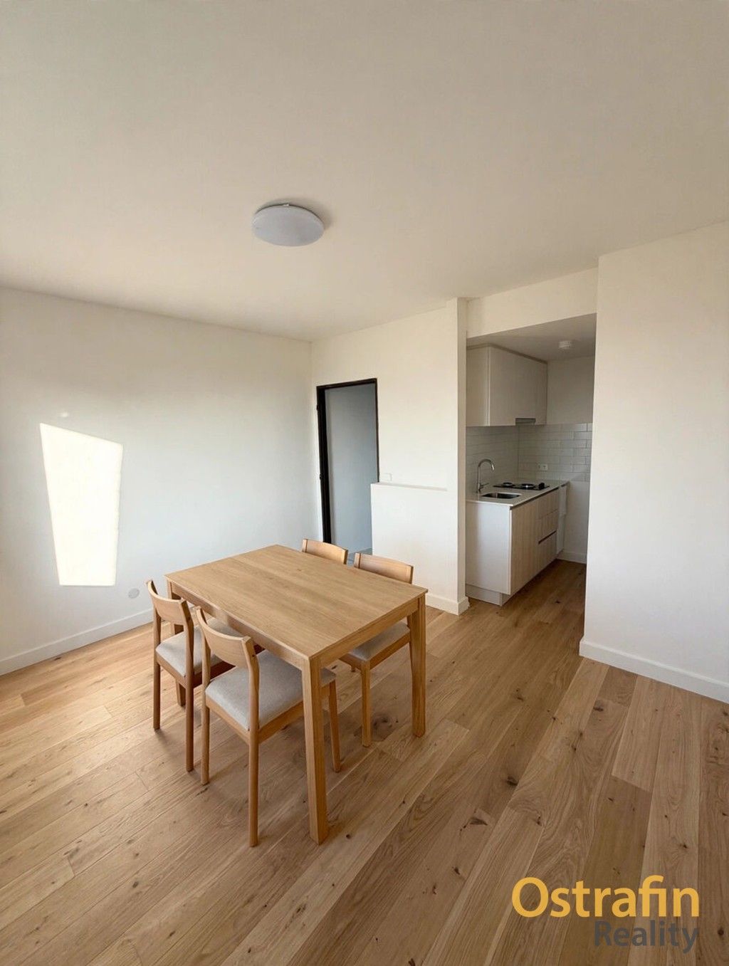 Byt 3+kk · 74 m² · Komenského, Žiželice - 4