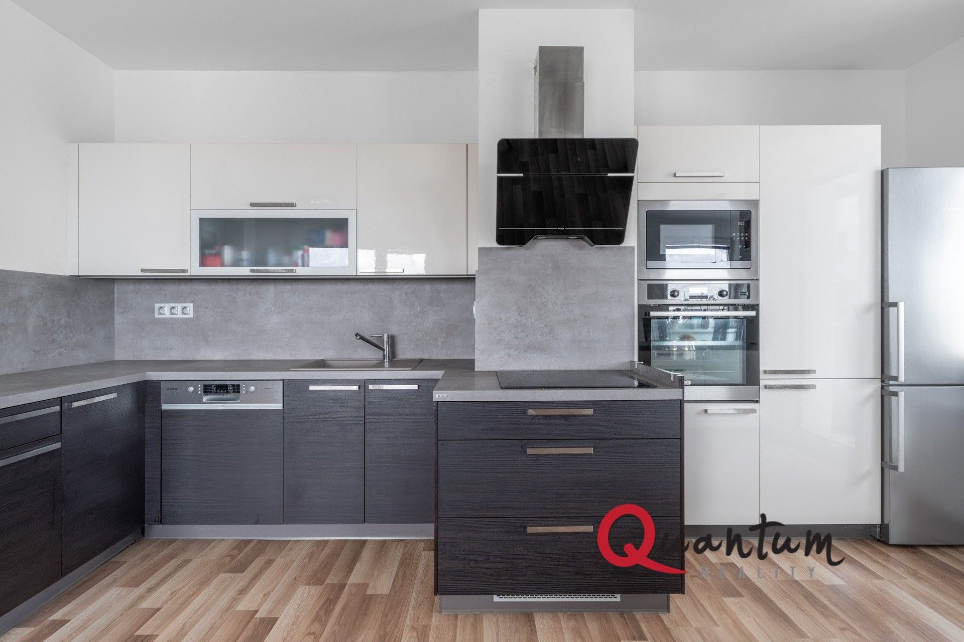 Prodej byt 4+kk - Zvěřinova, Praha, 108 m²