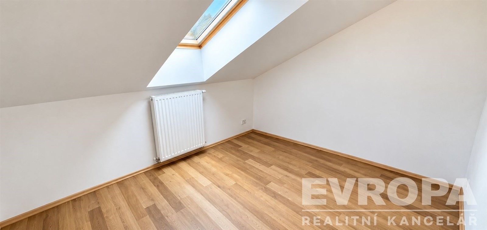 Pronájem byt 2+kk - Vančurova 391, Vrchlabí, 34 m² - 5