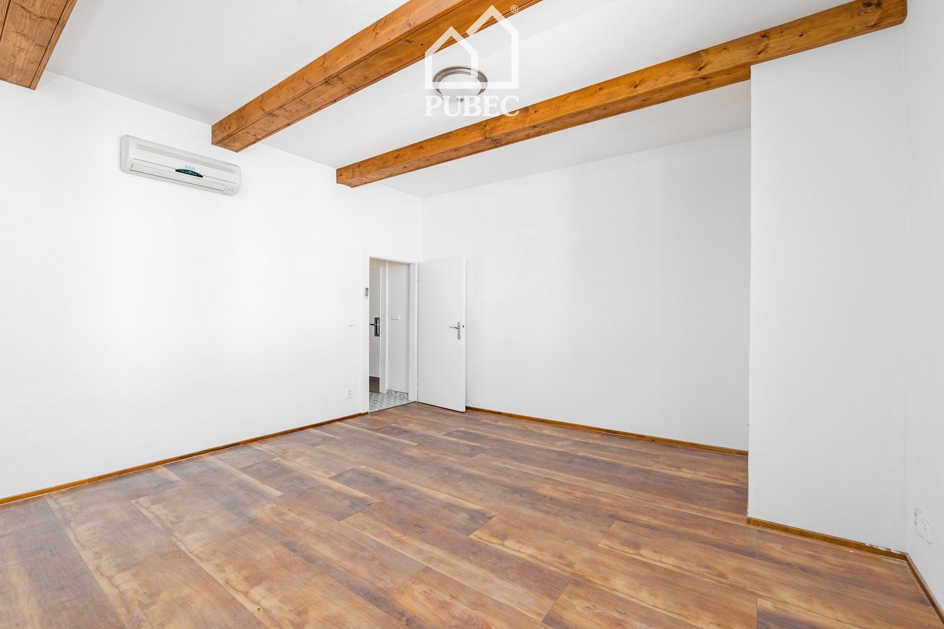 Prodej byt 1+kk - Pařížská, Plzeň, 36 m²