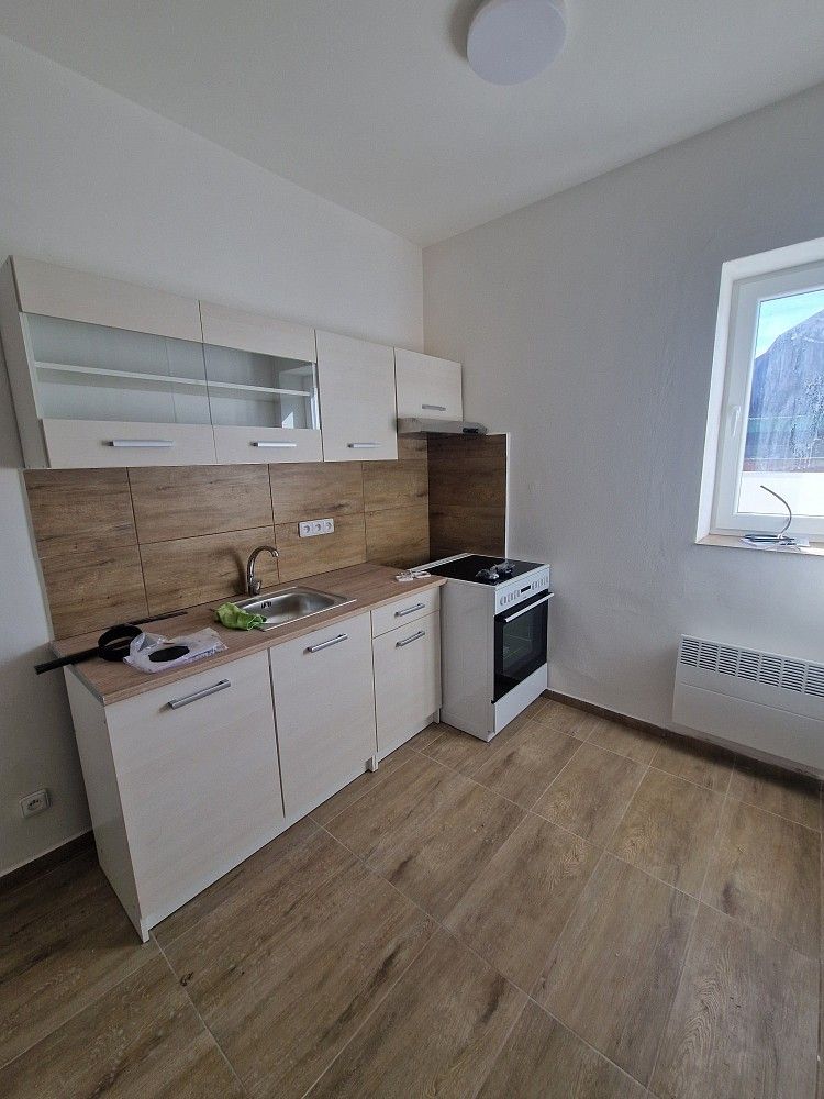 2+kk, Přerovská, Olomouc - Holice, 40 m² - 2