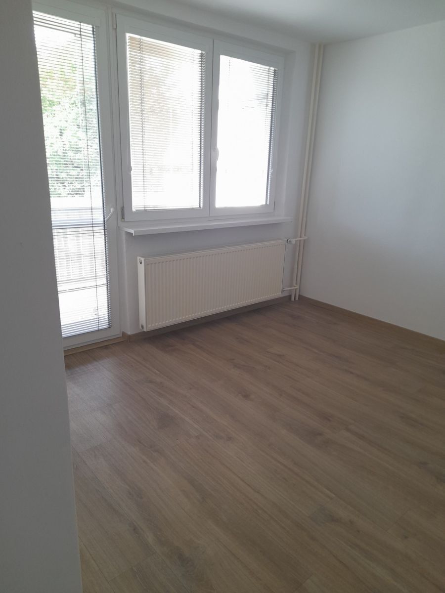 3+1, Rákosníkova, Neveklov - Neveklov, Středočeský kraj, 71 m² - 1