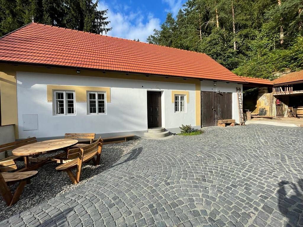 Chaty, Kokořín, Středočeský kraj