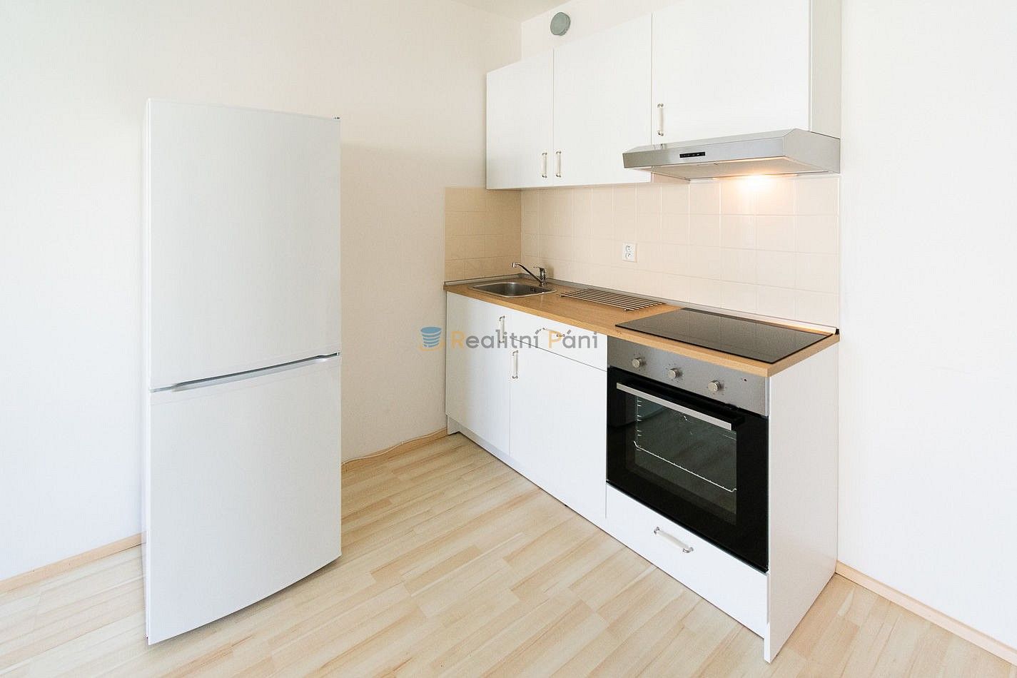 2+kk, náměstí Junkových, Praha 5 - Stodůlky, 50 m² - 2