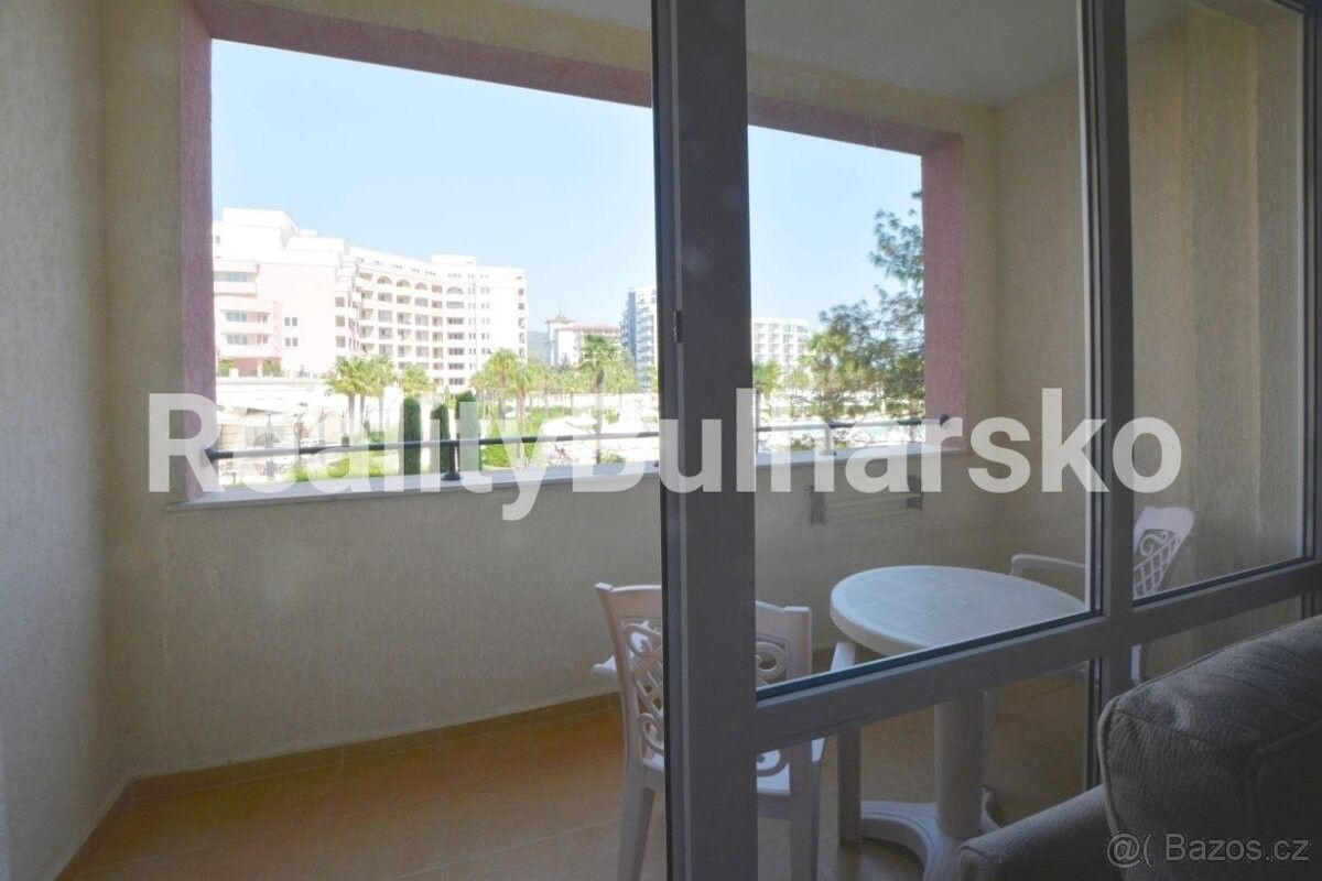 Prodej byt - 987 66, Zahraničí