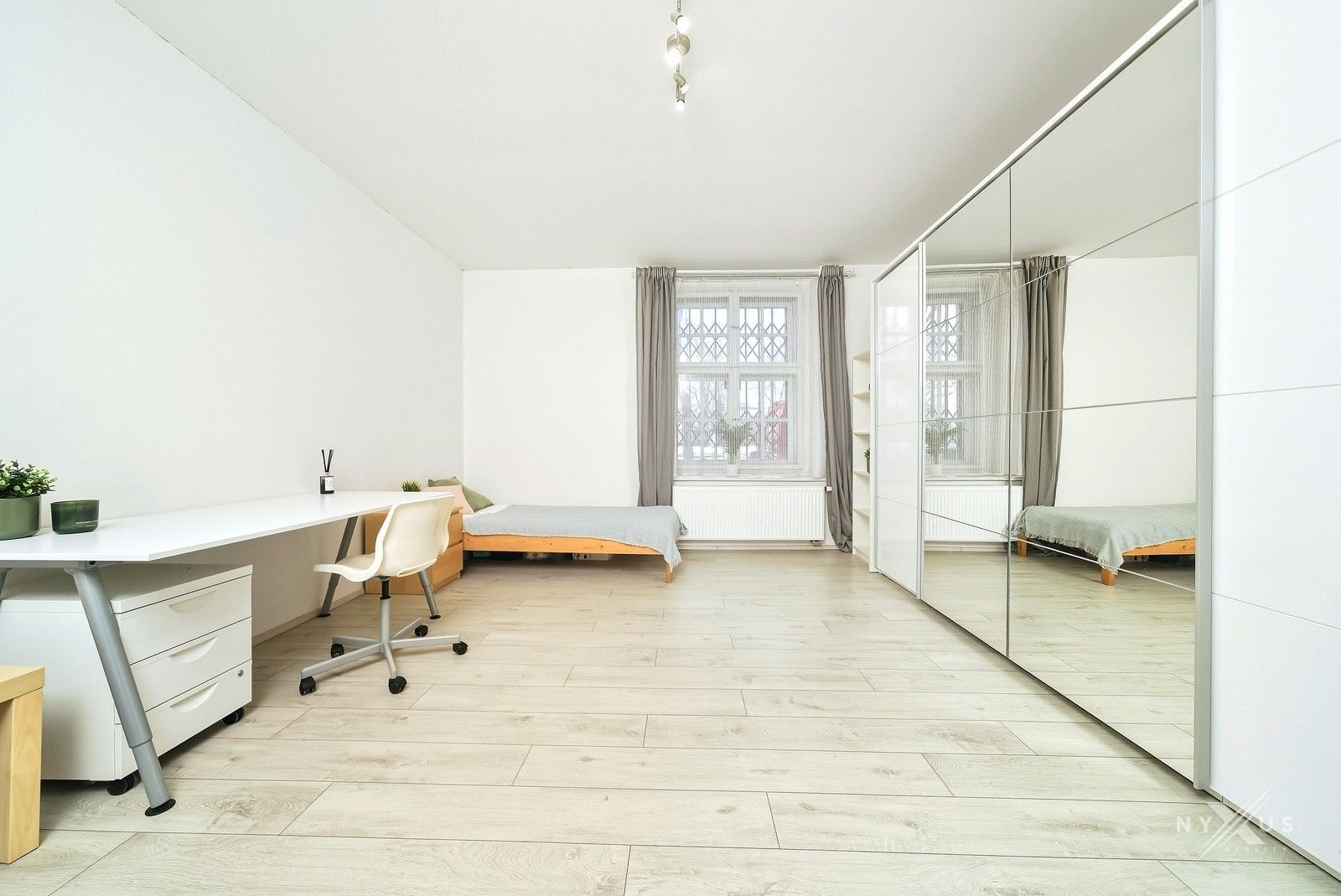 Byt 4+1 · 100 m² · Bubenská 1159, Praha Holešovice - 3