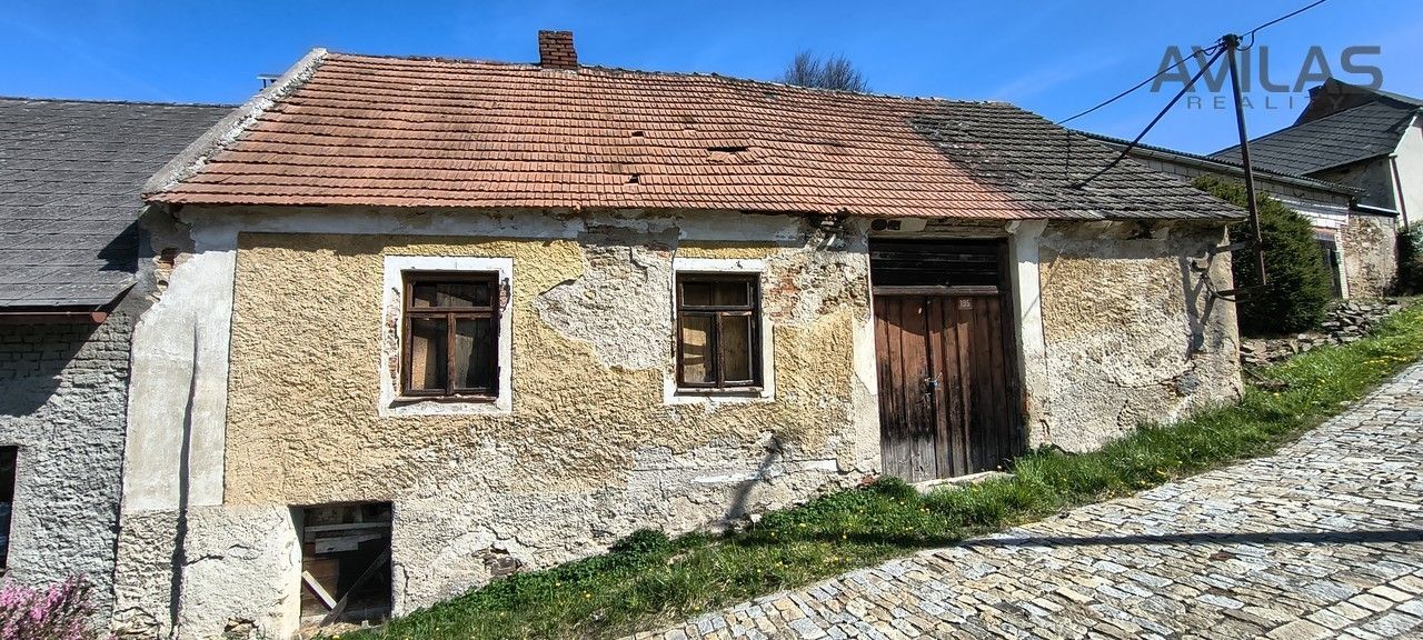 Prodej rodinný dům - V Kopci, Načeradec, 100 m² - 5