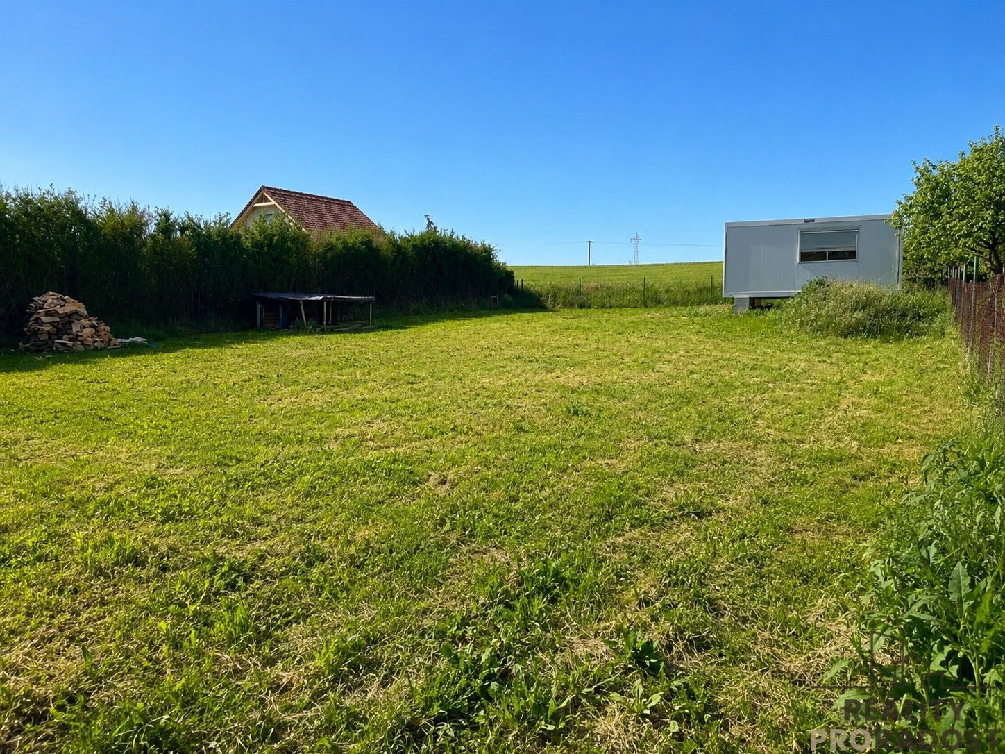 Zahrady, Žerůtky, 770 m² - 2