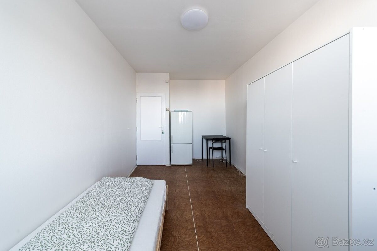 Pronájem byt - Praha, 102 00