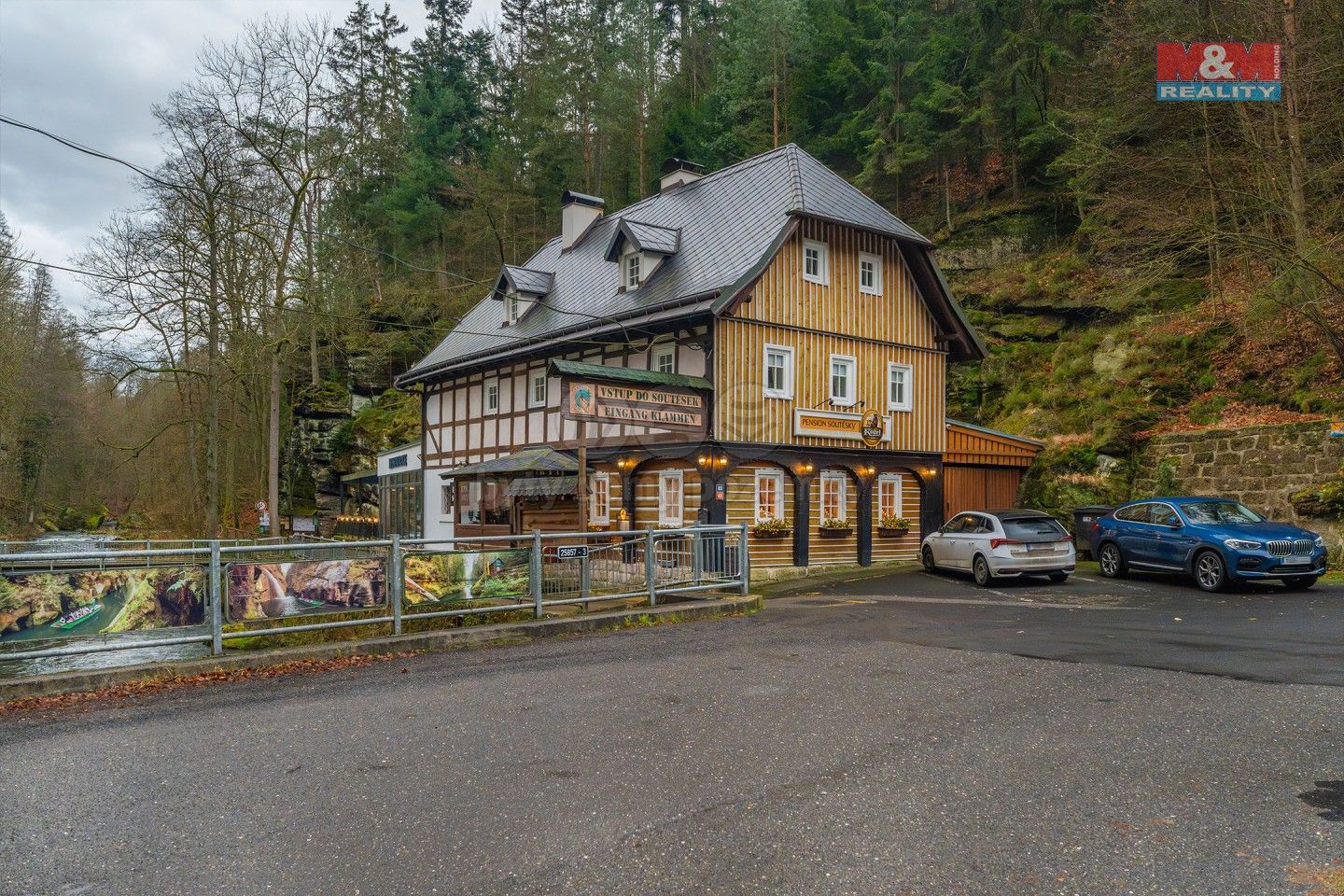 Ubytovací zařízení, Hřensko, 300 m²