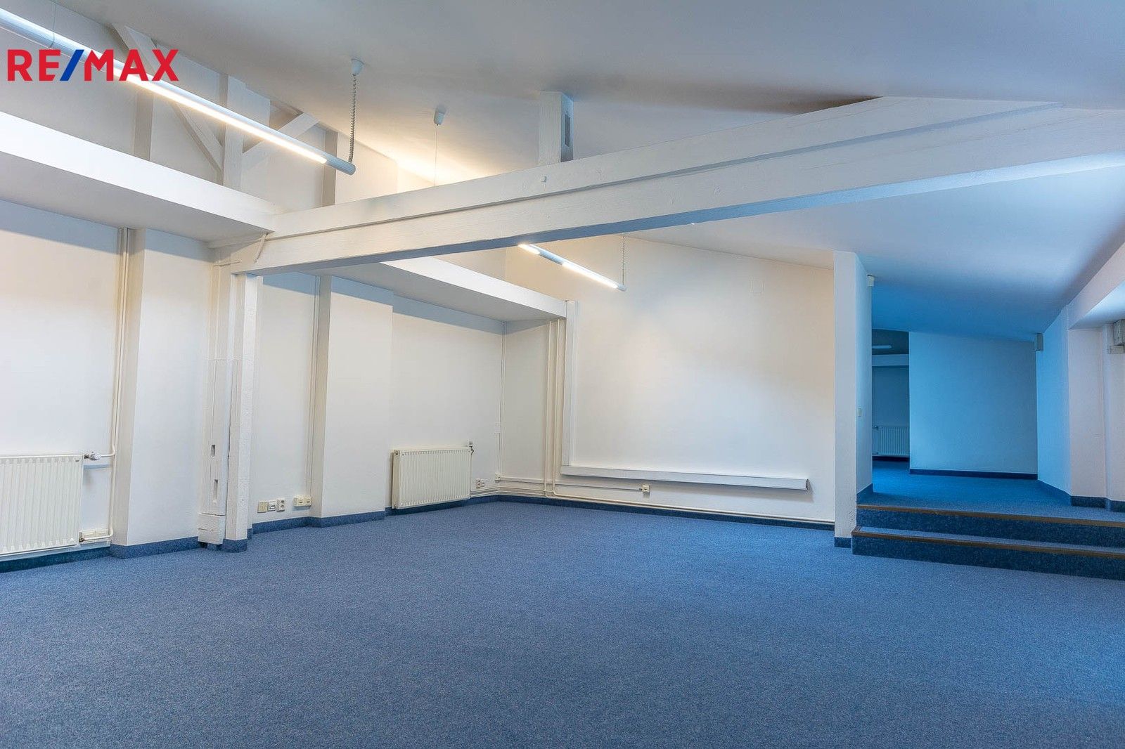 Pronájem kancelář - třída Karla IV., Hradec Králové, 206 m²