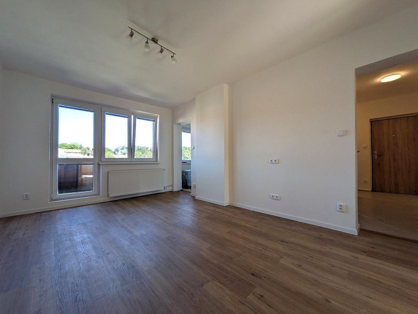 Pronájem byt 3+1 - Jarpice, okres Kladno, 86 m² - 5