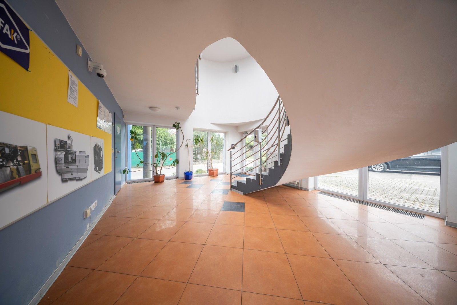 Pronájem kancelář - Slapy, 310 m²