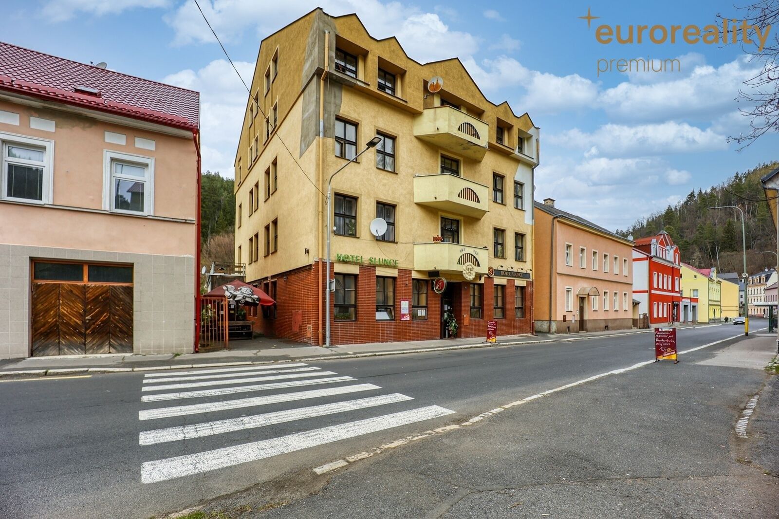 Ubytovací zařízení, Hamerská, Březová, 1 960 m² - 1