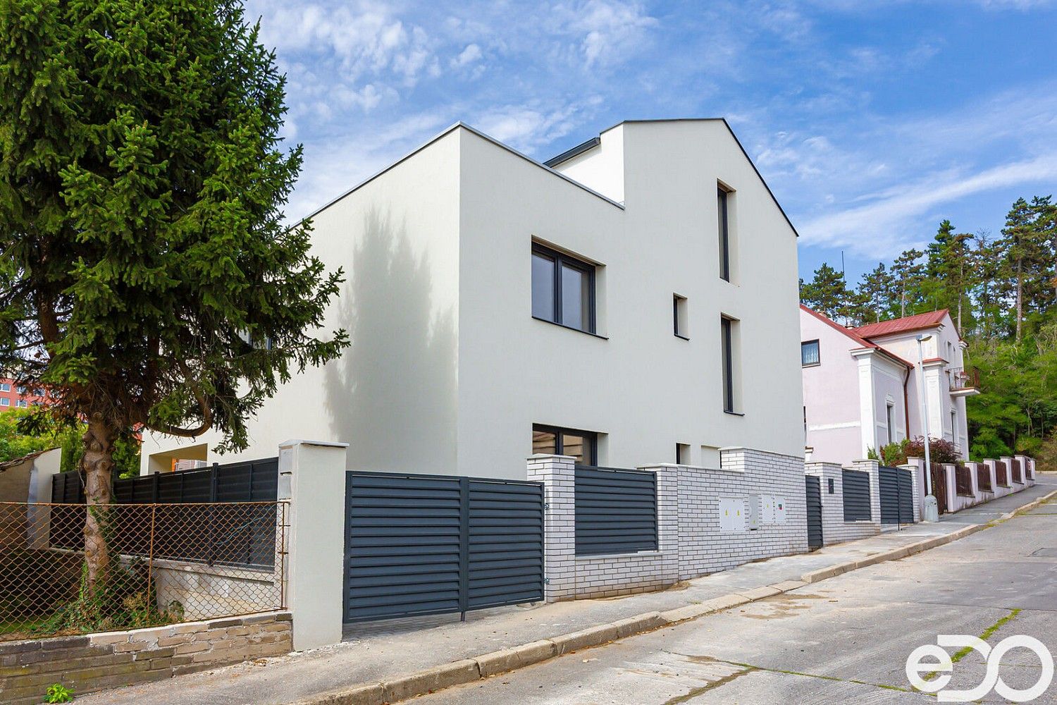 Rodinný dům · 375 m² · Vošahlíkova, Praha 4 - Modřany - 3