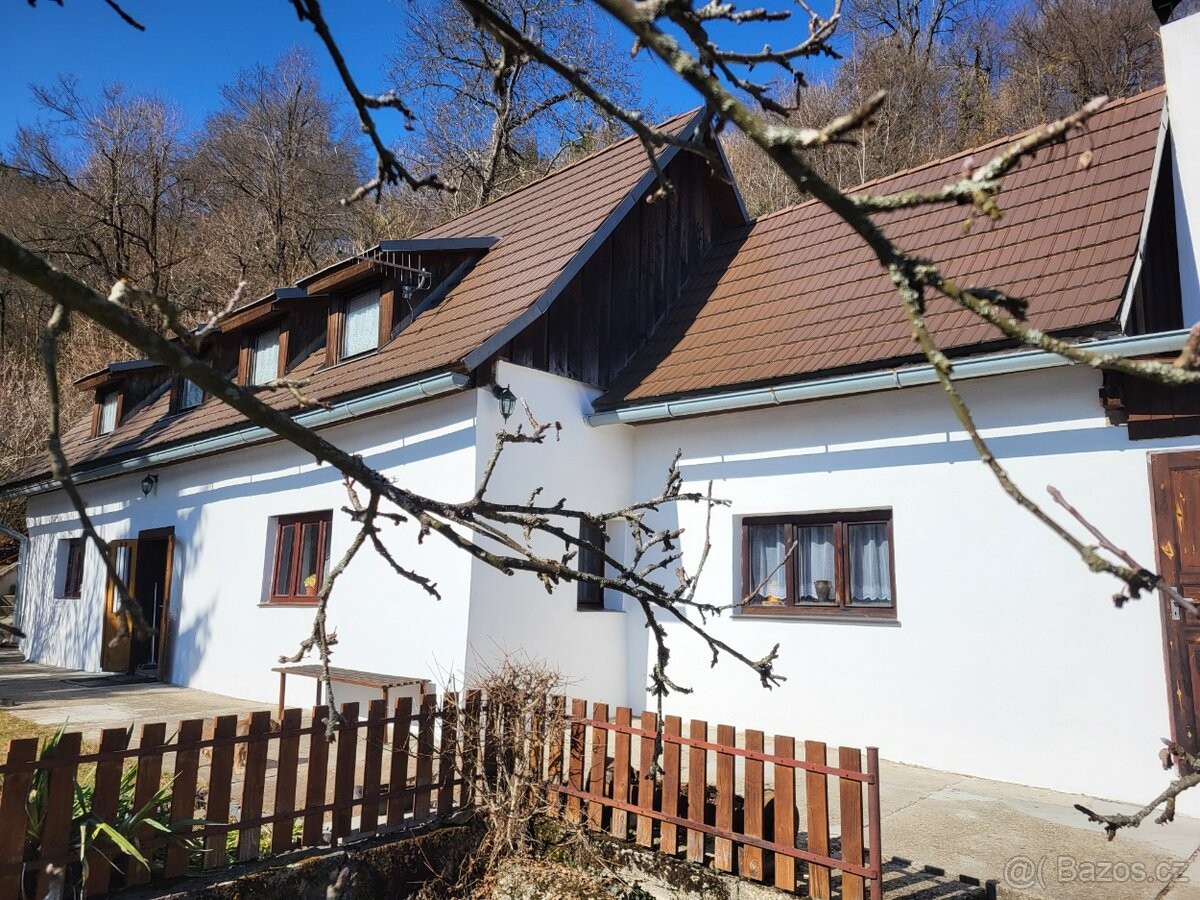 Chata · 987 65, Slovensko - 4