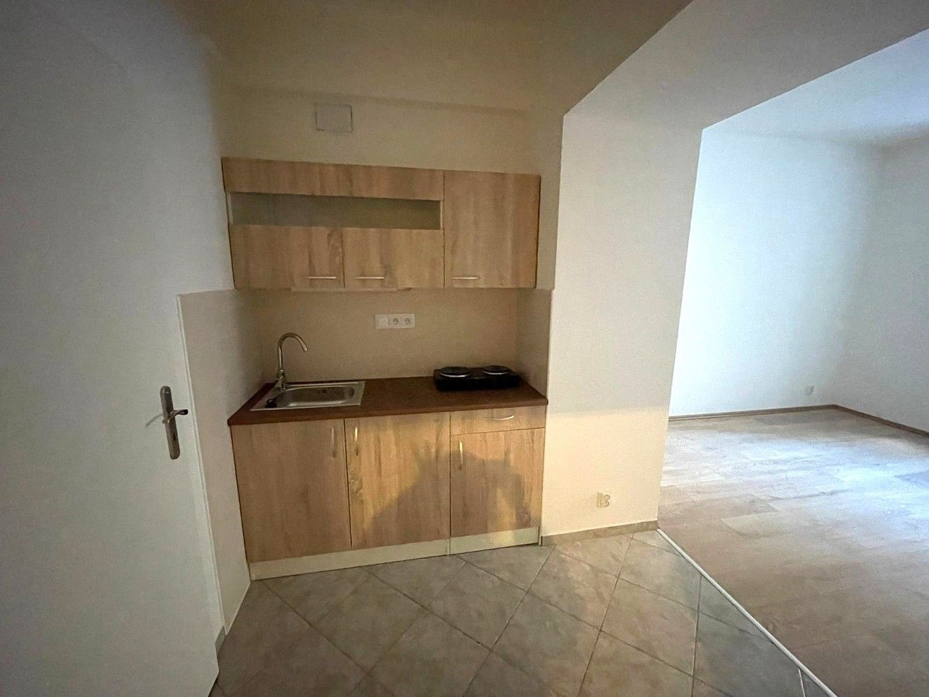 1+kk, Mozartova, Praha 5 - Smíchov, 28 m² - 2