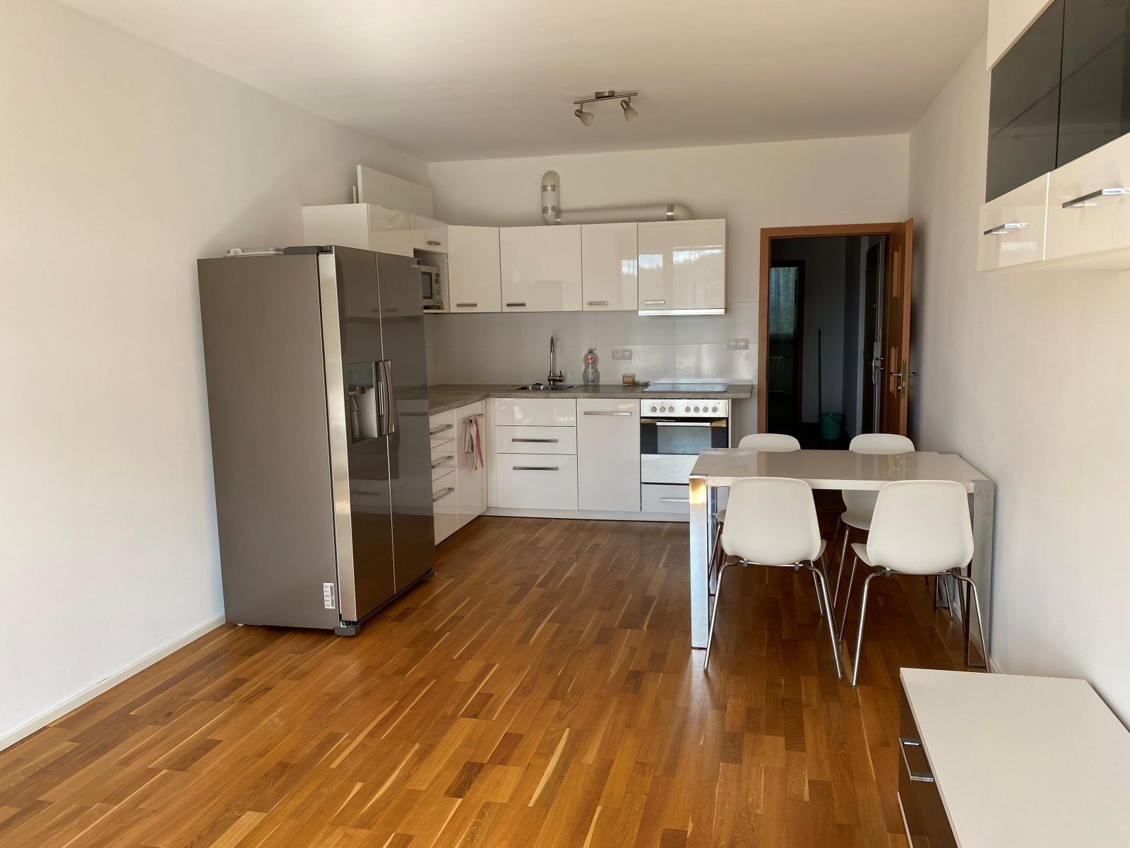 2+kk, Na Císařce, Praha - Smíchov, 53 m² - 2