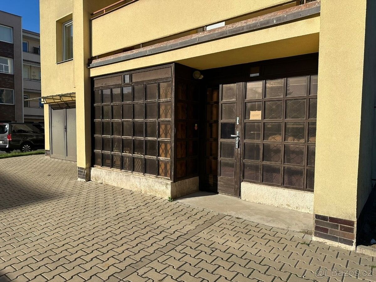 Obchodní prostory, Pardubice, 530 09 - 1