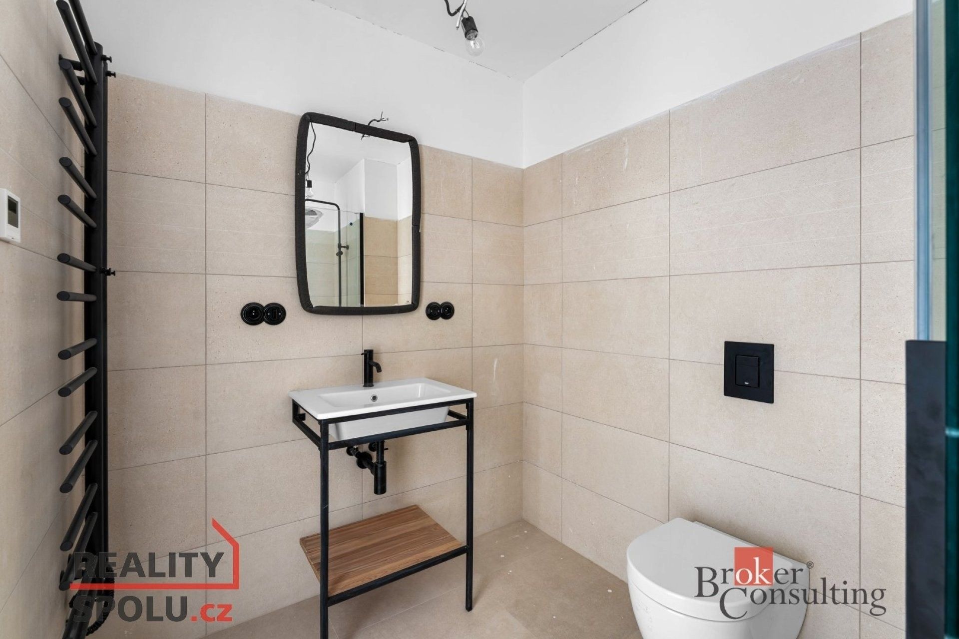 Prodej byt 1+kk - Slavíkova, Jince, 50 m²