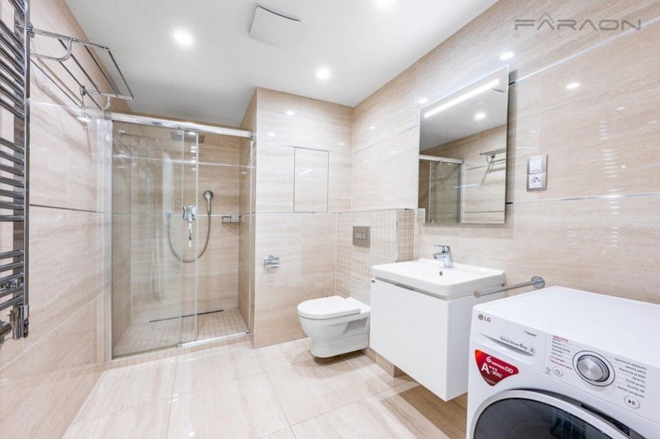 1+kk, Olšanská, Praha, 35 m² - 2