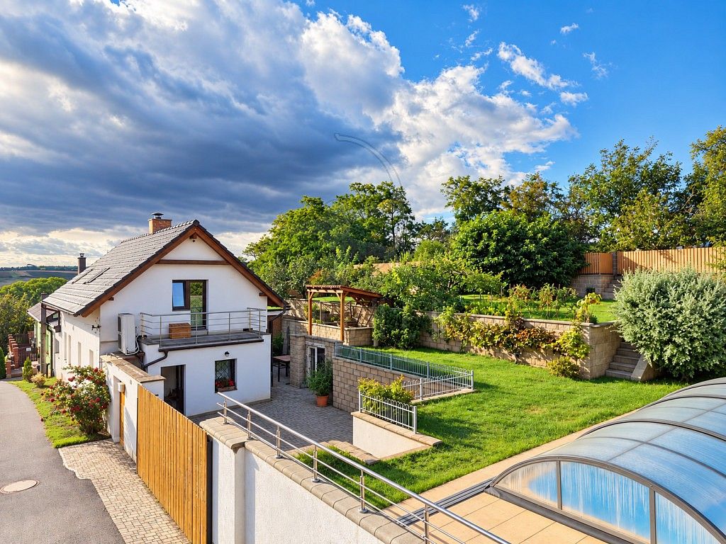 Rodinné domy, Podlešín, okres Kladno, 159 m² - 2