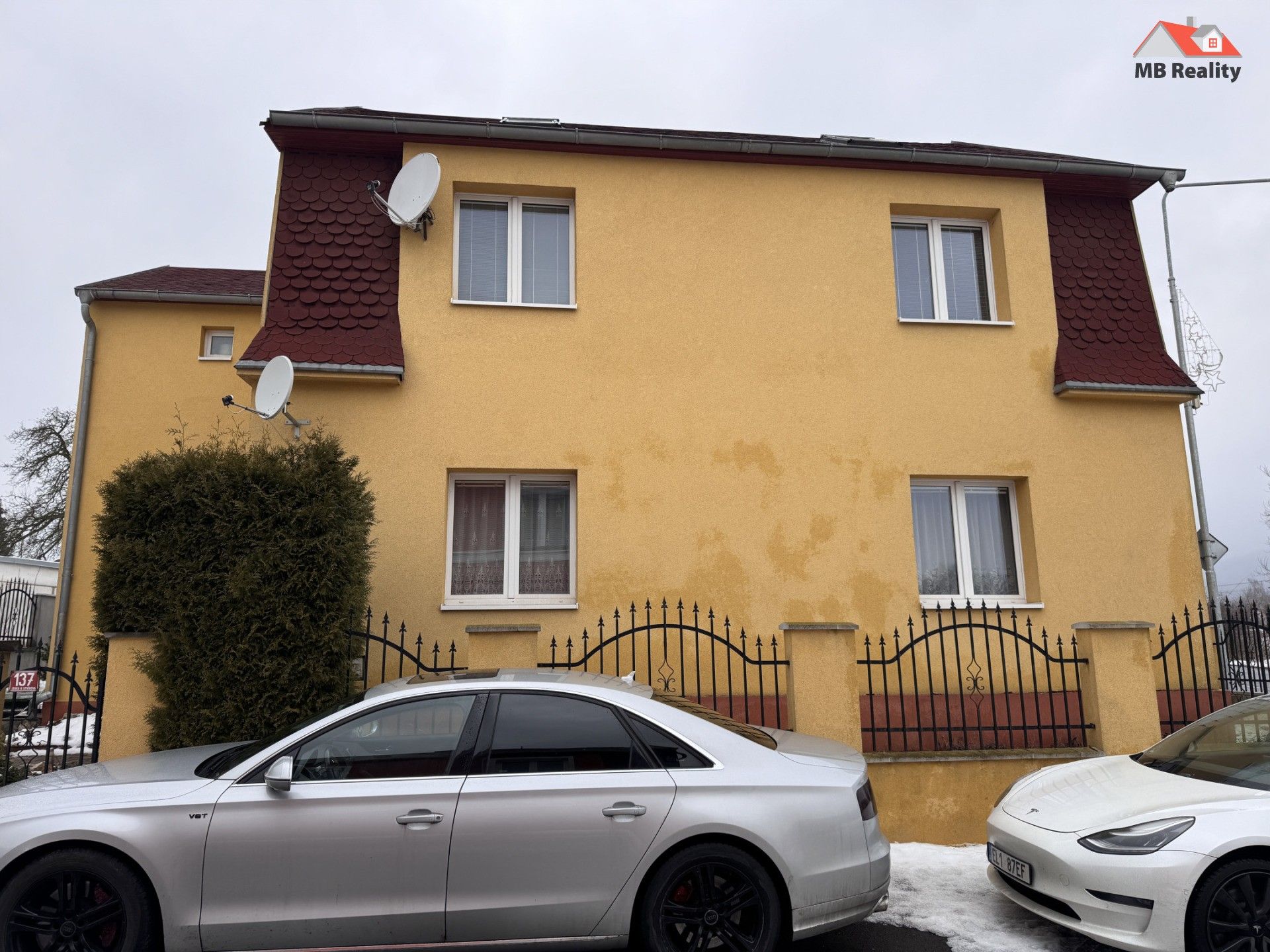 Prodej rodinný dům - Na Lukách, Louka u Litvínova, 240 m²