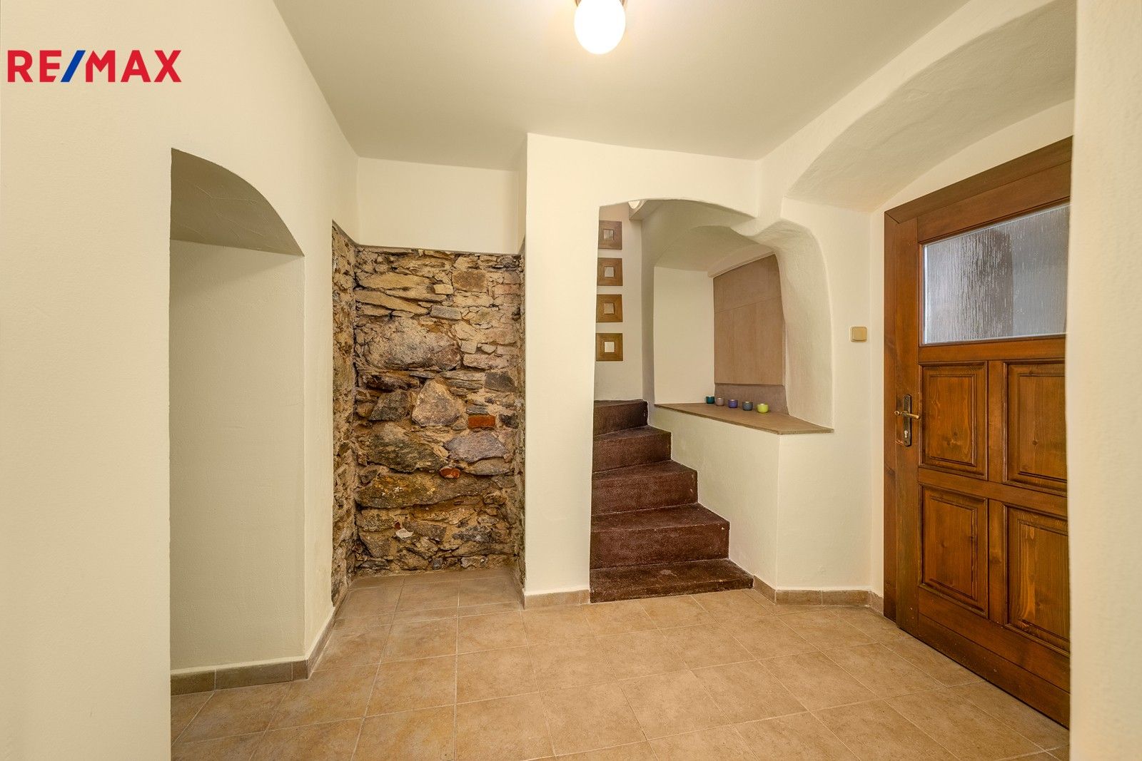 Prodej rodinný dům - náměstí J. V. Kamarýta, Velešín, 150 m²