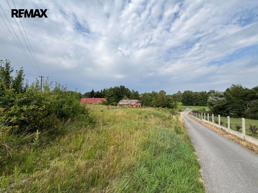 Prodej pozemek pro bydlení - Horní Radouň, 1 127 m² - 5