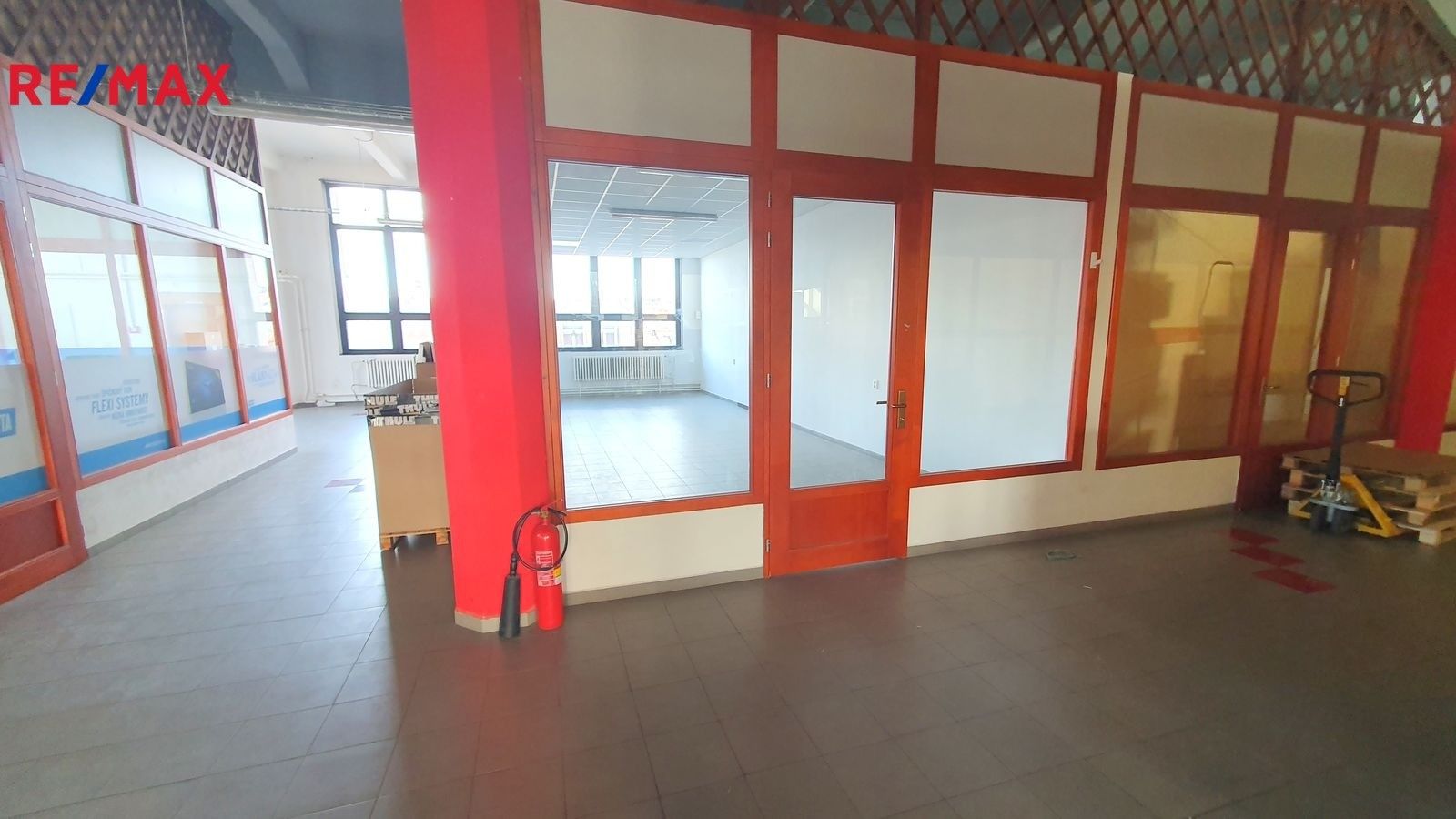 Pronájem obchodní prostory - Křemešnická, Pelhřimov, 41 m²