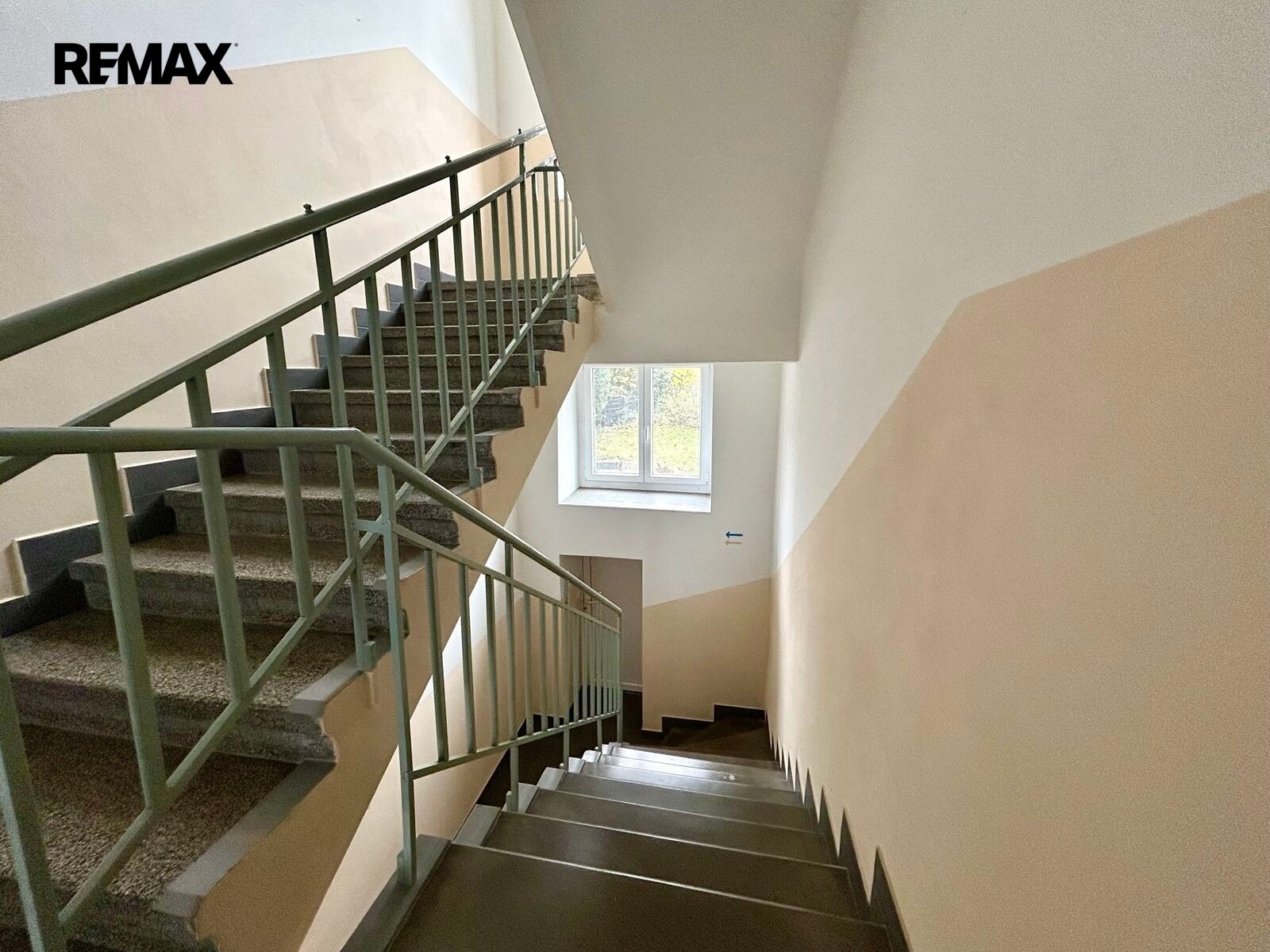 Prodej rodinný dům - Navrátilova 1330, Slaný, 450 m² - 5