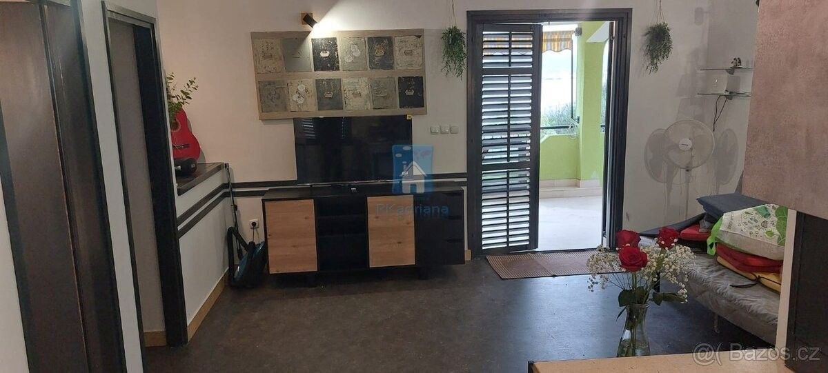 Prodej rodinný dům - 987 66, Zahraničí - 5