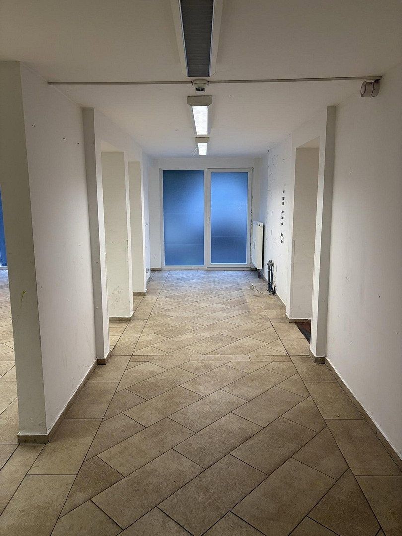 Pronájem obchodní prostory - Karlstr. 102 Mönchengladbach Odenkirchen Nordrhein-Westfalen 41199, 162 m² - 5