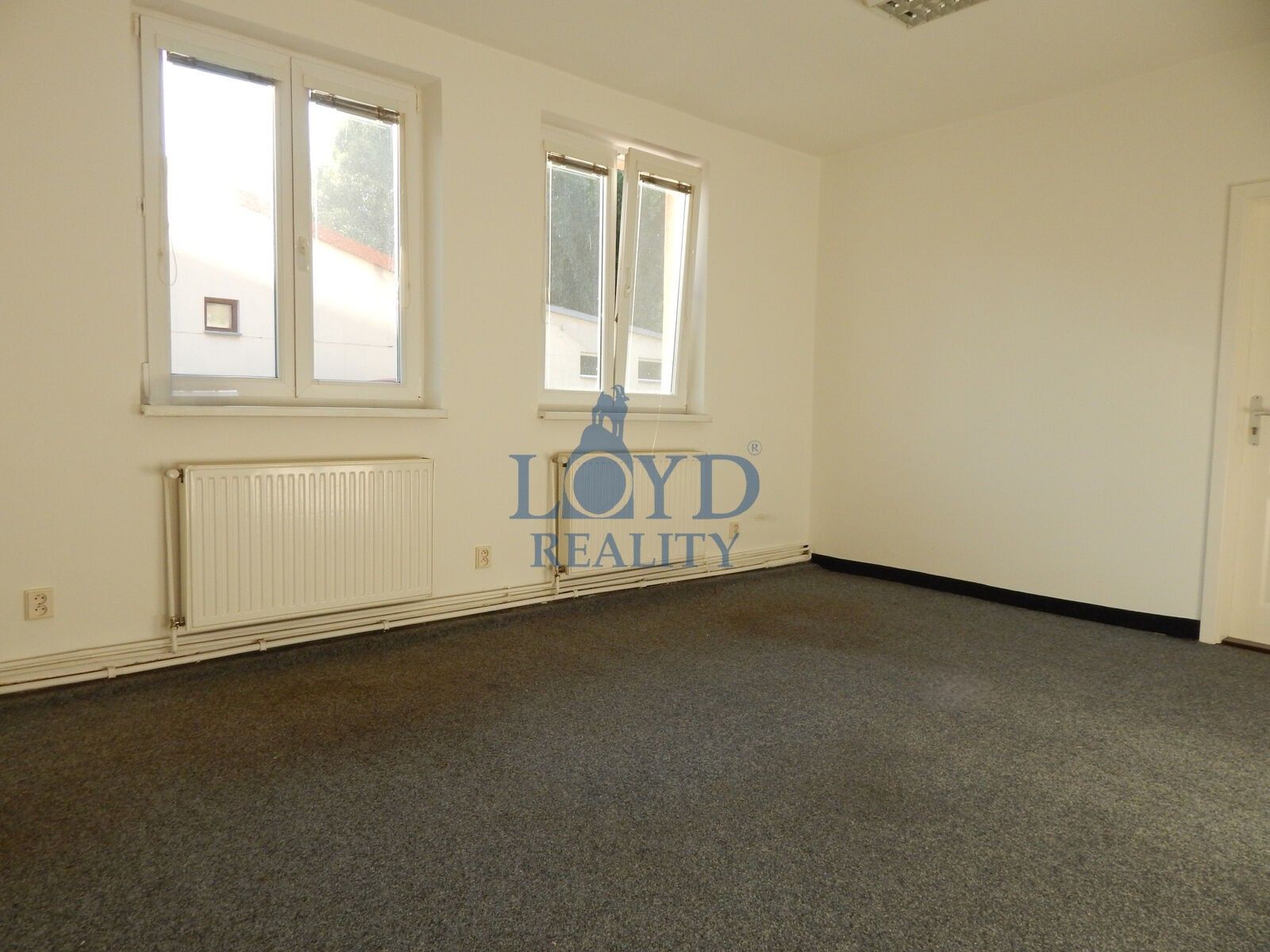 Kanceláře, Nádražní, Karlovy Vary Stará Role, 21 m² - 2