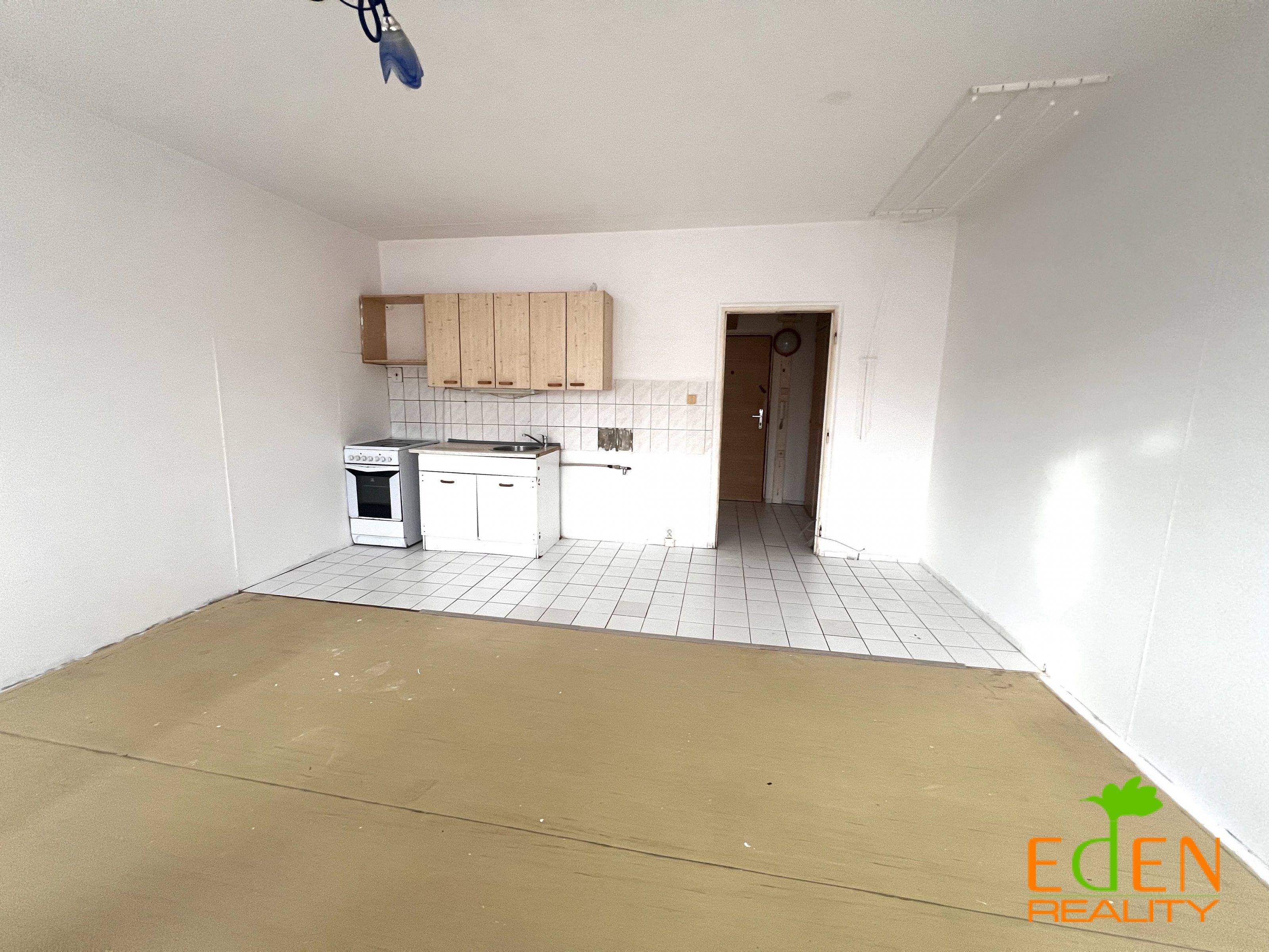 Prodej byt 1+kk - Hodonínská, Plzeň, 33 m²