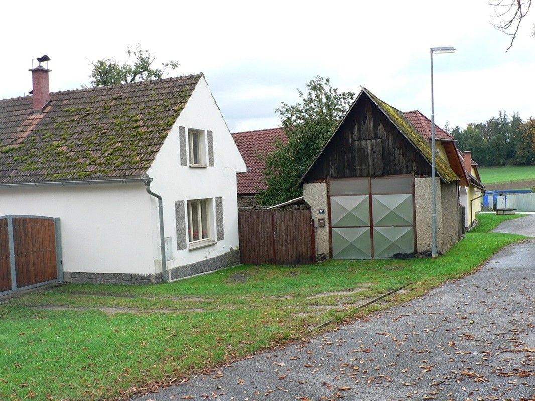 Rodinné domy, Bezdědovice, 388 01