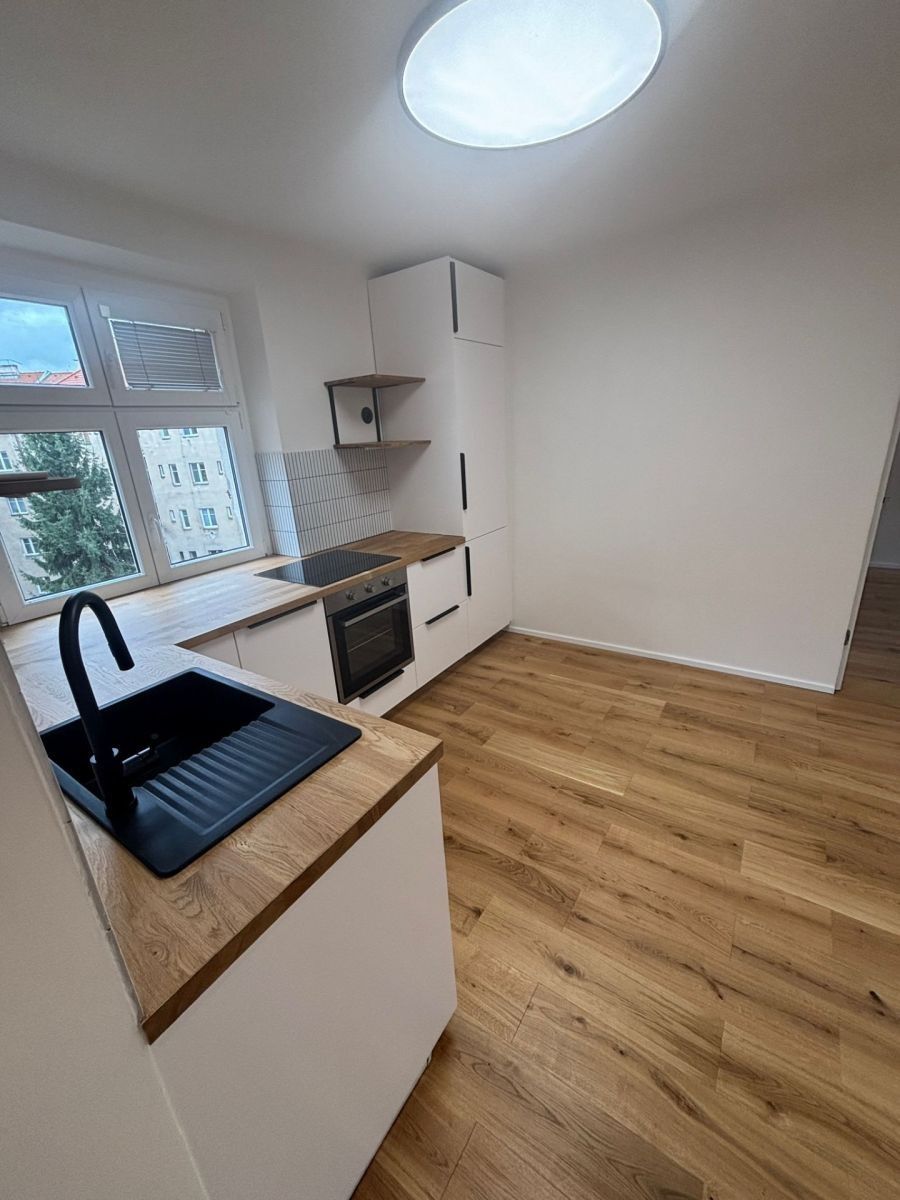 3+kk, Bednářská, Praha - Libeň, 62 m² - 1