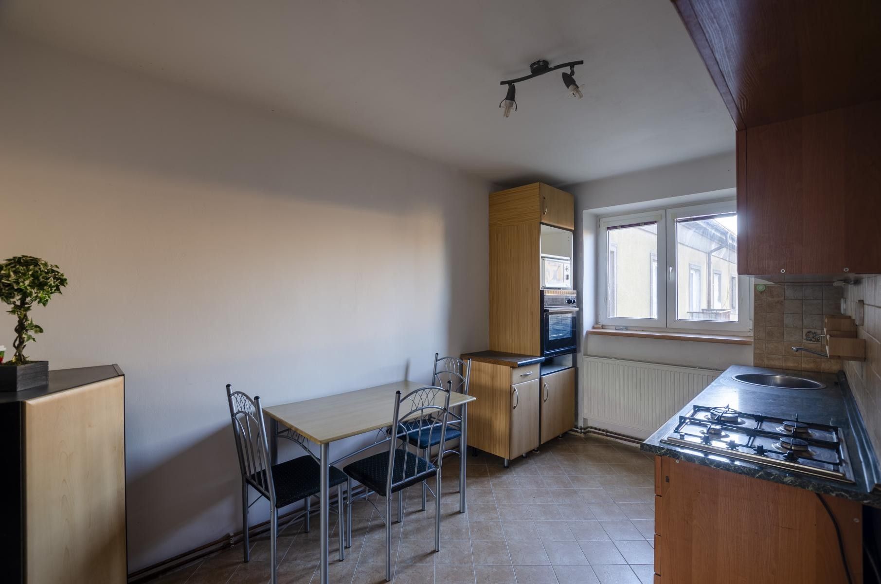 Pronájem byt 2+1 - Mikoláše Alše, Kolín, 54 m²